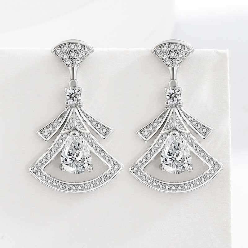 Exquisitos pendientes de plata - Body Jewelry Kit reseña y precio
